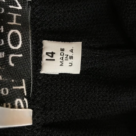 St John Collection Marie Gray Black Santana Knit Wide Leg Shorts Womens 14 USA - Picture 8 of 8